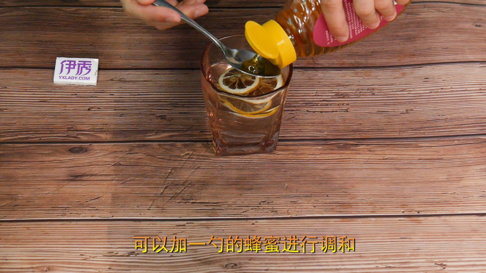 ����Ƭ��ˮ�Ĺ�Ч