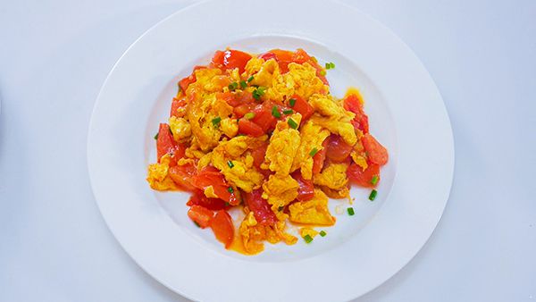 大厨独家秘方教你西红柿炒鸡蛋 酸甜入味下饭首选 西红柿炒鸡蛋|西红柿炒鸡蛋的做法|西红柿炒蛋|