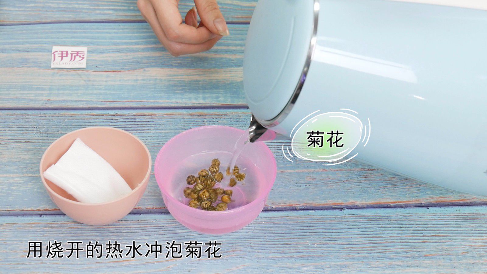 �����۴�